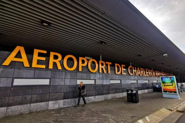 Station 64 A4 Charleroi-airport Apartment Charleroi